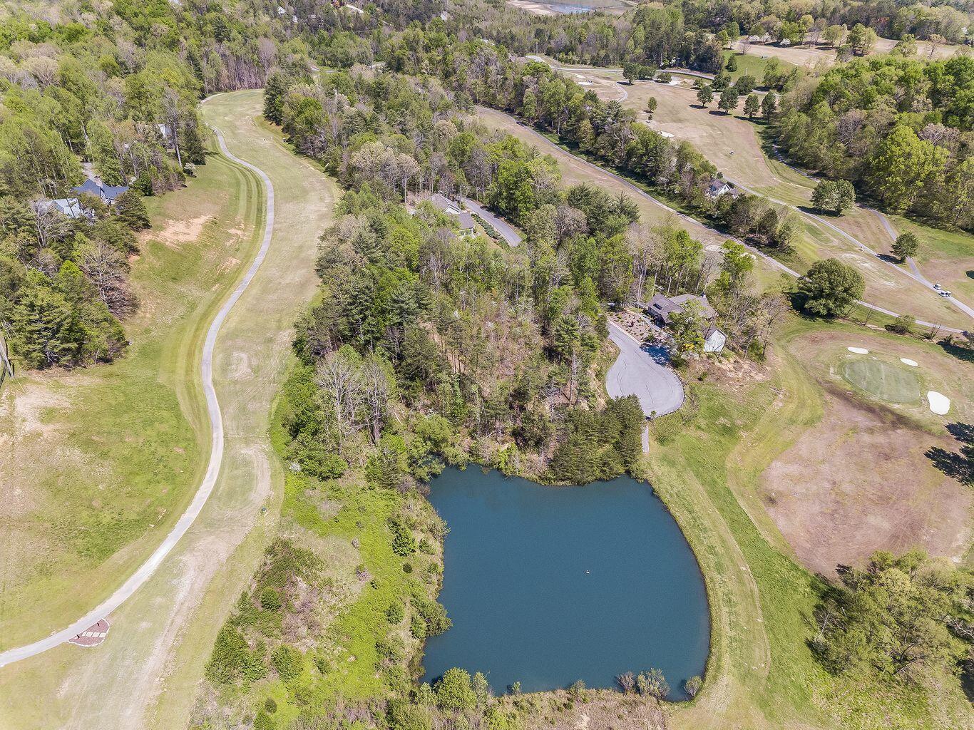 715 Hunters Run Road Townsend, TN 37882 - Photo 3 of 8 FV4