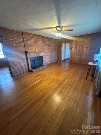 $1,495 | 110 Ashebrook Park Road, Dallas, NC 28034