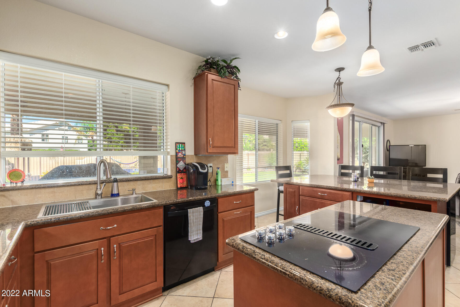 910 West Kathleen Road Phoenix, AZ 85023 - Photo 11 of 42 0018-18-Kathleen