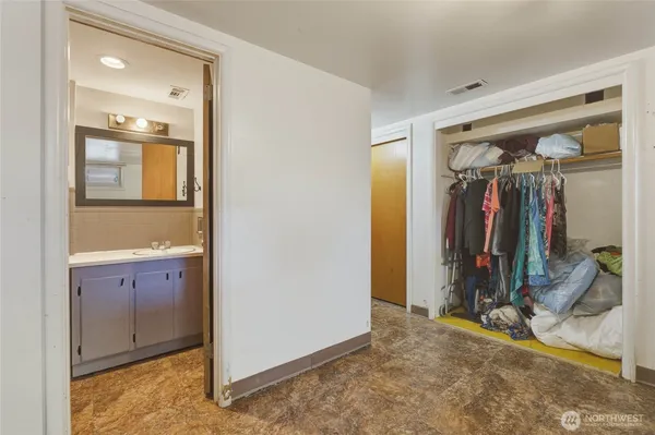 $599,000 | 33 North Furney Street, Wenatchee, WA 98801