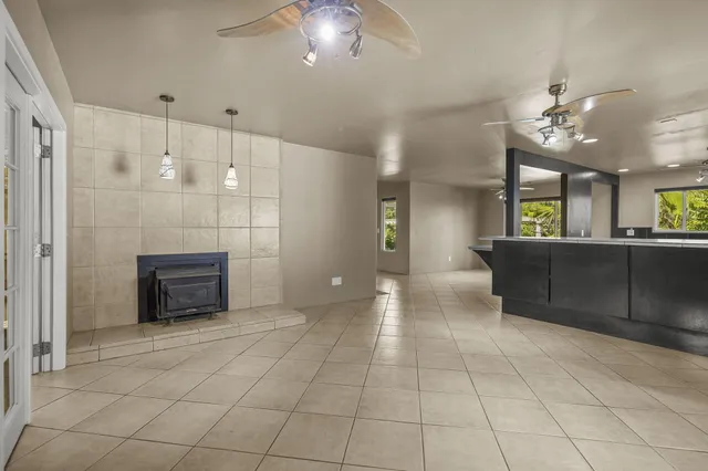 $599,000 | 19782 Old Oregon Trail North, Redding, CA 96003