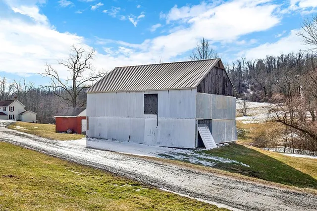 $983,880 | 0 Old West Road, Bentleyville, PA 15314