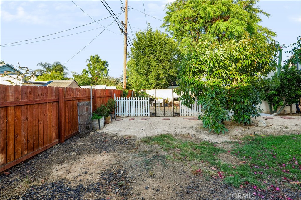4653 Beatty Drive Riverside, CA 92506 - Photo 46 of 50