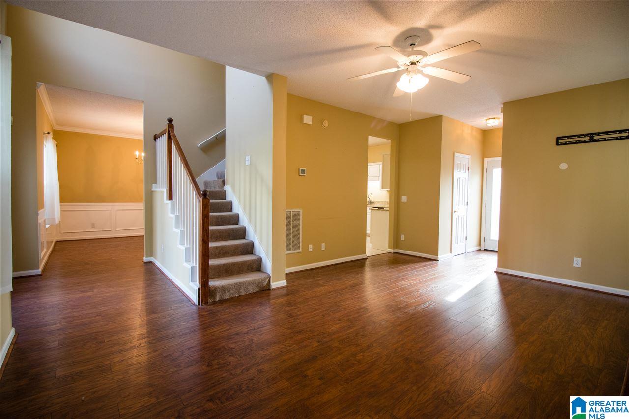 107 Brook Circle Pelham, AL 35124 - Photo 5 of 50