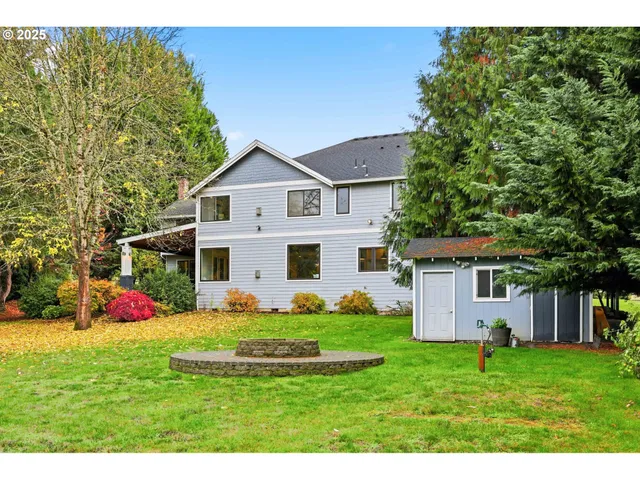 a view of outdoor space