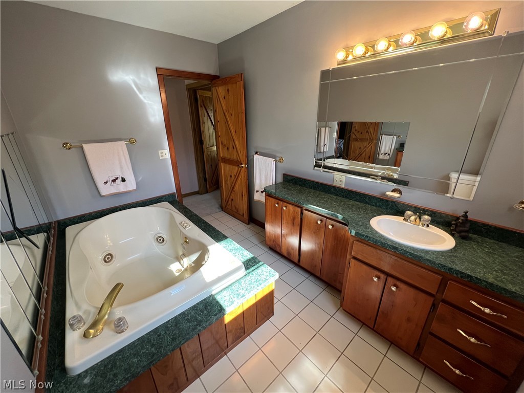 7415 Middle Run Road Dover, OH 44622 - Photo 25 of 35 Gallery Image 25