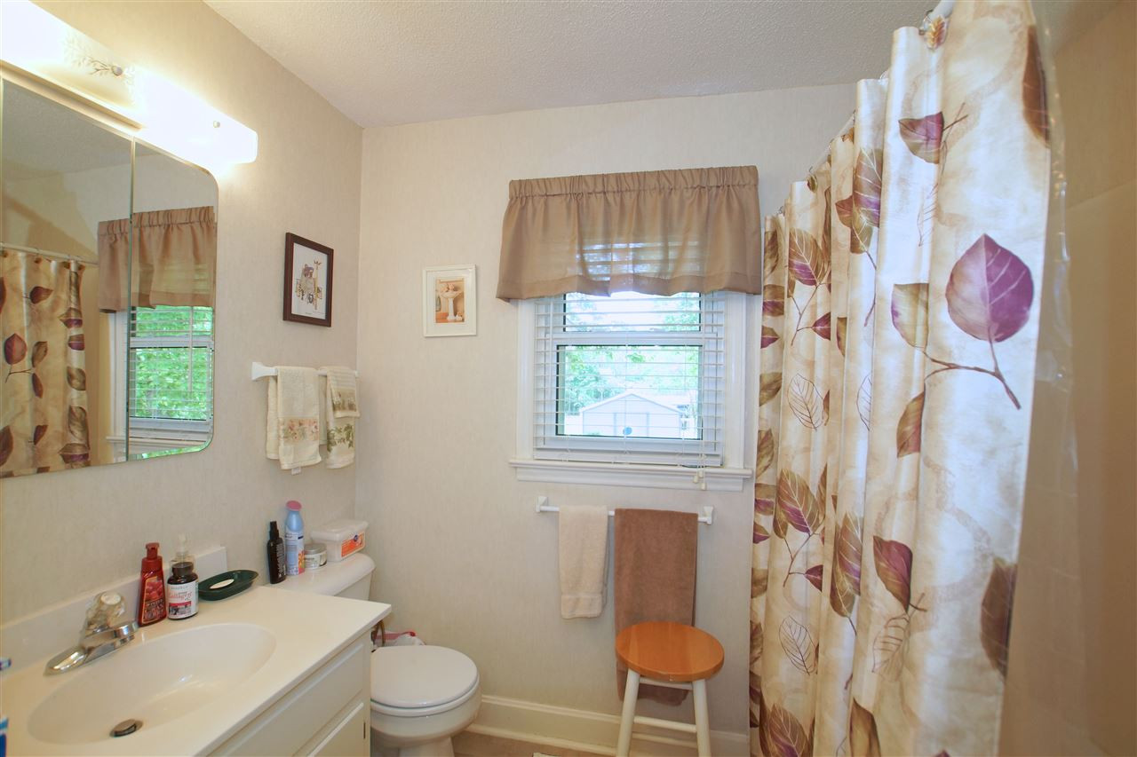369 Raeford Road Angier, NC 27501 - Photo 17 of 29 Bath