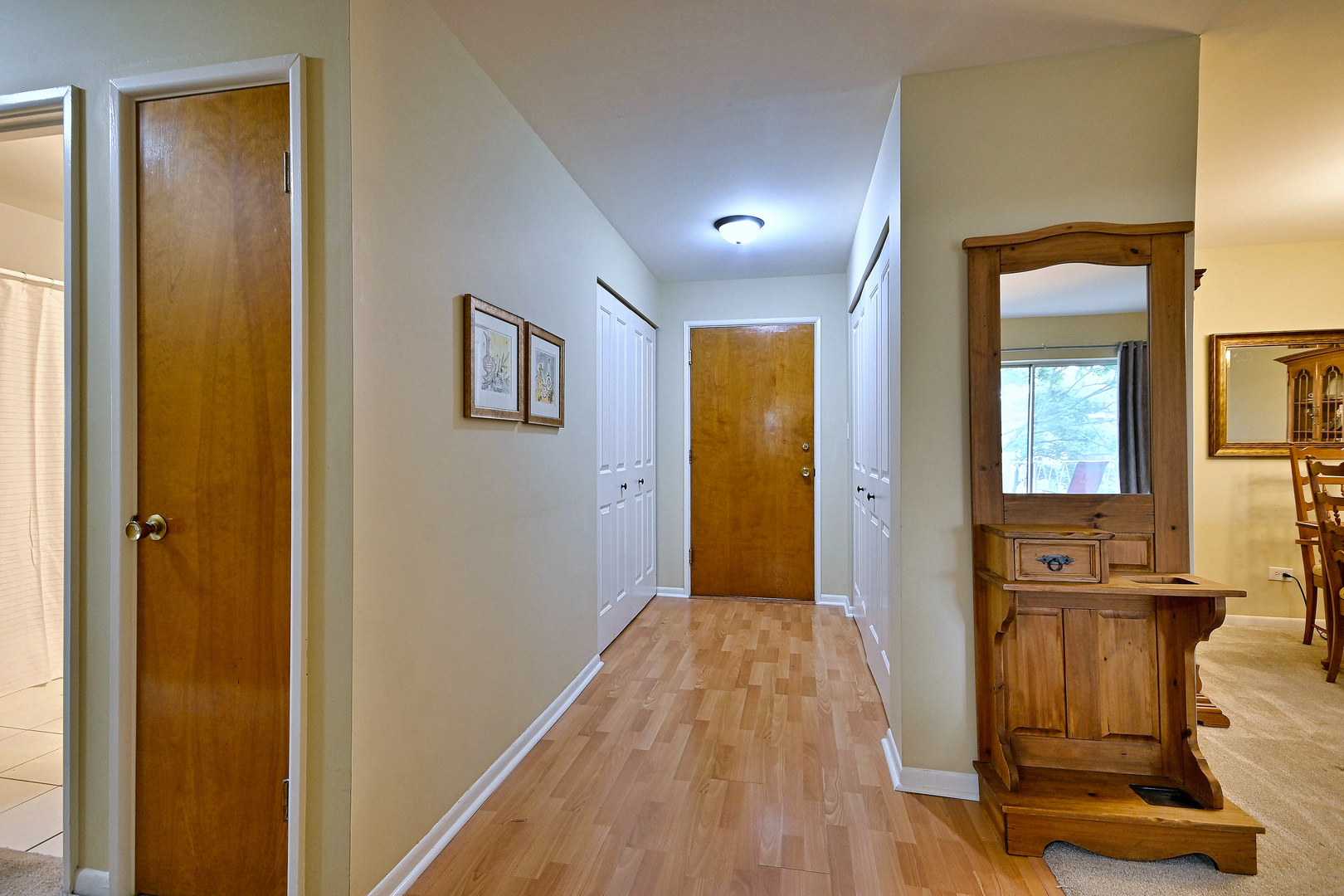 1321 South Finley Road, Unit 422 Lombard, IL 60148 - Photo 7 of 37 Gallery Image 7