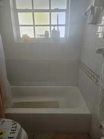 $420,000 | 709 Southwest 4th Street, Hallandale Beach, FL 33009