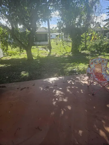 $420,000 | 709 Southwest 4th Street, Hallandale Beach, FL 33009