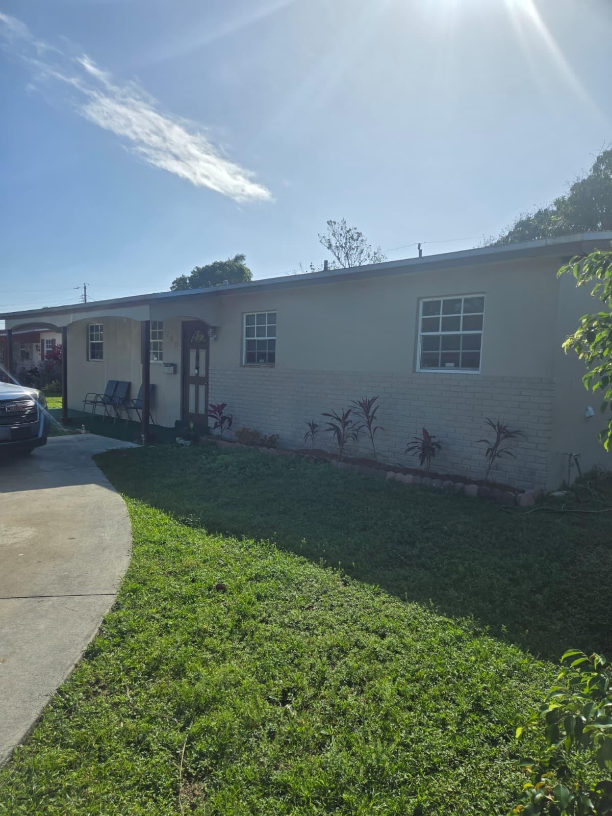 709 Southwest 4th Street Hallandale Beach, FL 33009 - Photo 5 of 31 WhatsApp Image 2026-02-11 at 11.59.15 AM