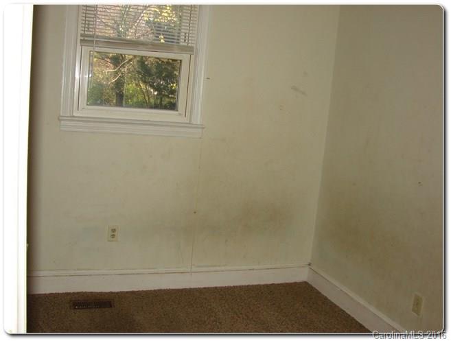 7023 Neal Road Charlotte, NC 28262 - Photo 15 of 18 Gallery Image 15