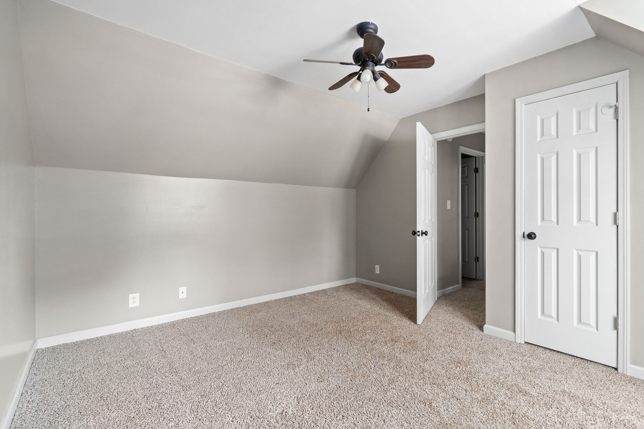 3328 Backridge Road Woodlawn, TN 37191 - Photo 19 of 28 a view of room