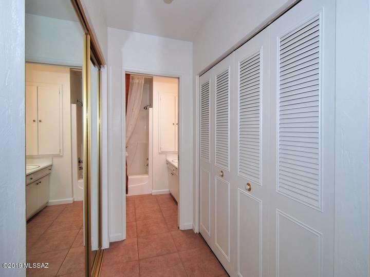 8061 East Shadow Canyon Road Tucson, AZ 85750 - Photo 8 of 10