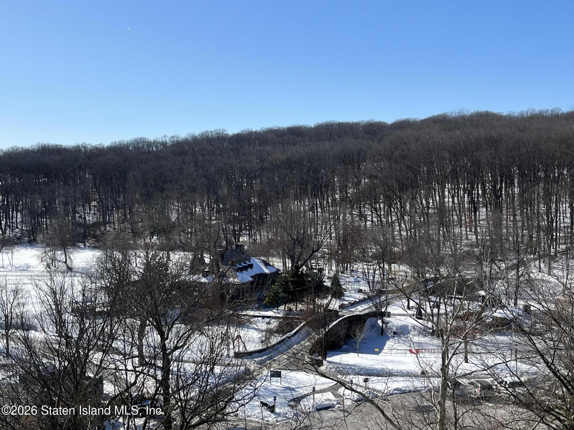 1100 Clove Road, Unit 7M Staten Island, NY 10301 - Photo 29 of 37 IMG_6119