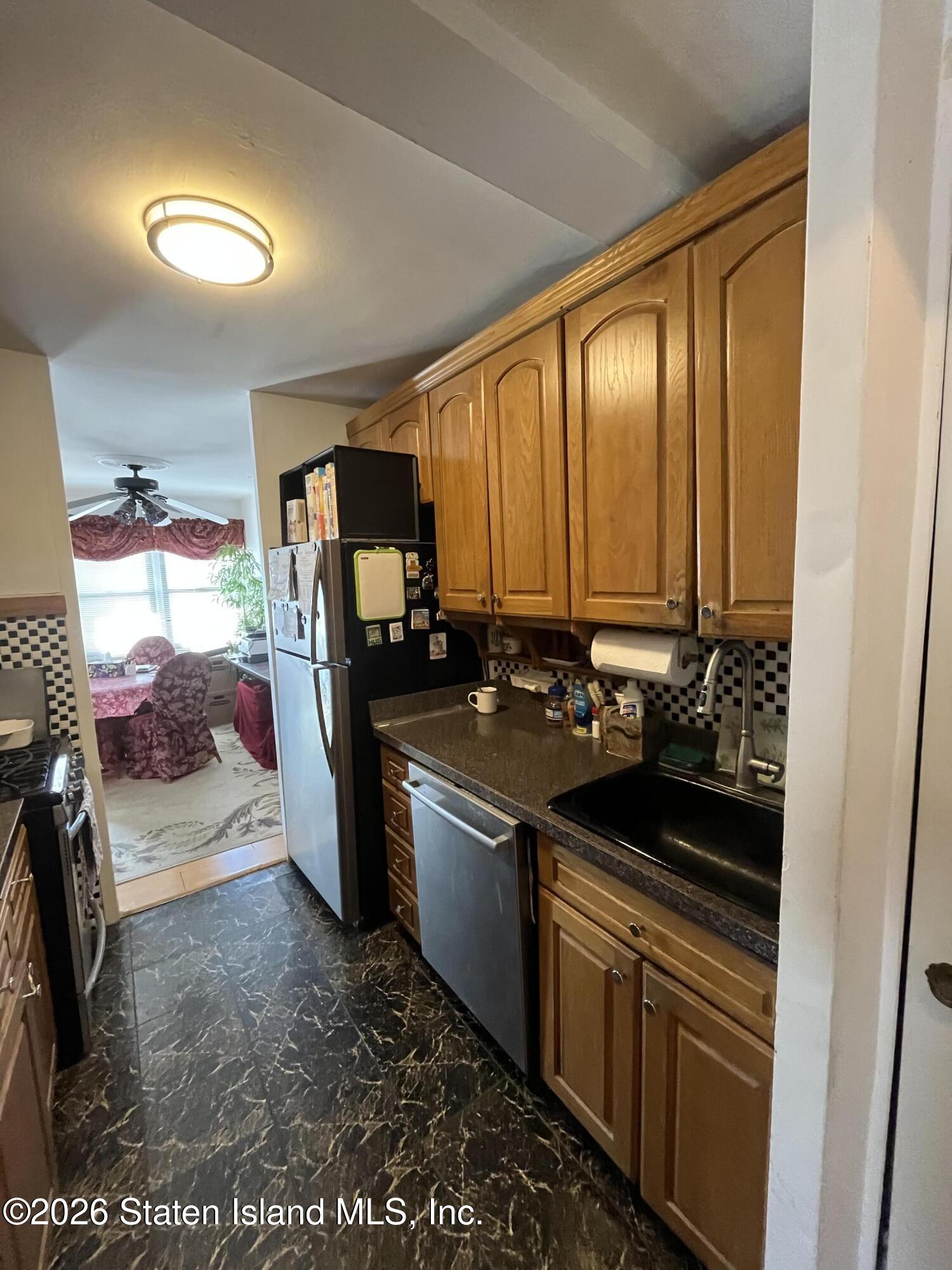 1100 Clove Road, Unit 7M Staten Island, NY 10301 - Photo 10 of 37 IMG_6098