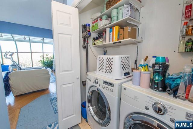 2 Falkenstein Drive, Unit 2 Vernon, NJ 07462 - Photo 17 of 24 a utility room with dryer and washer