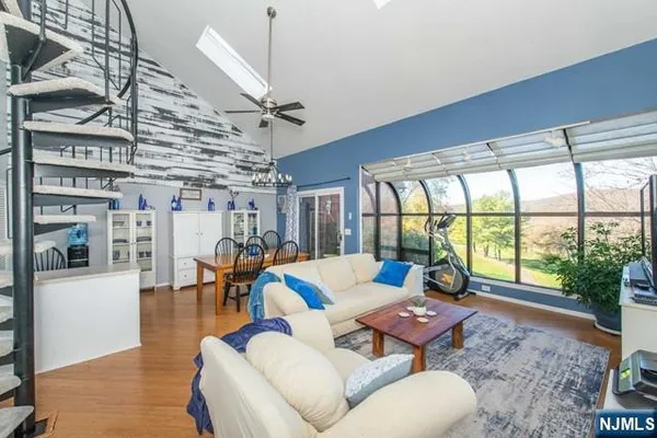 $2,650 | 2 Falkenstein Drive, Unit 2, Vernon, NJ 07462