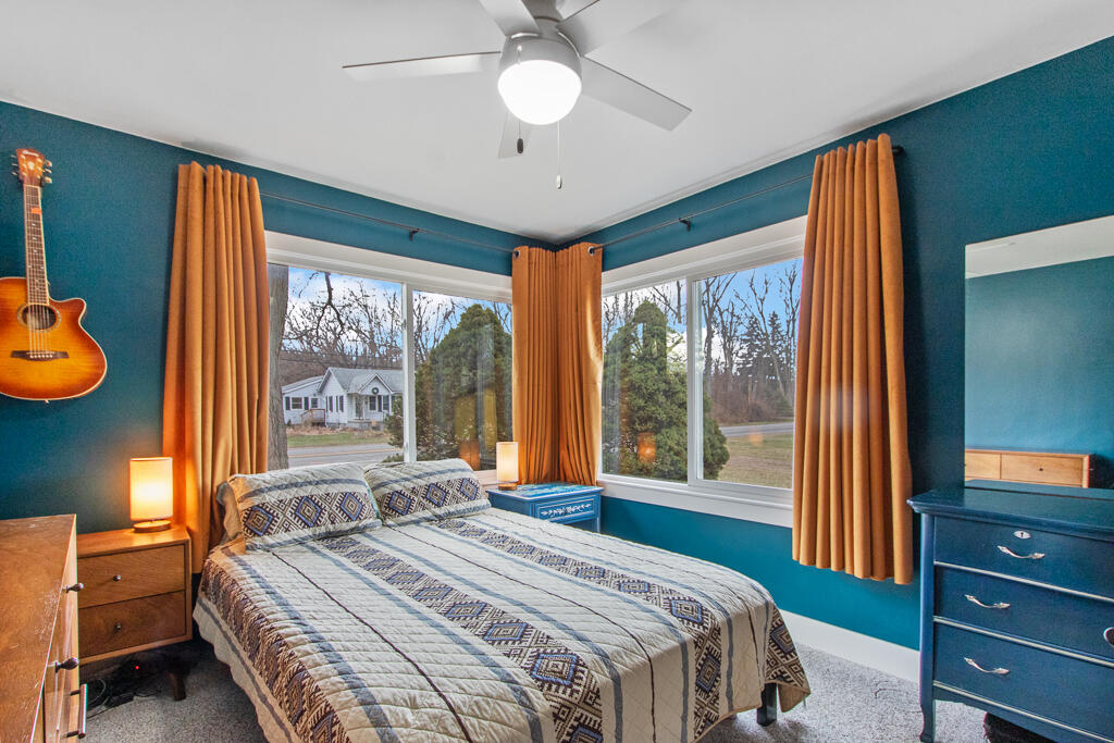 992 North Prospect Road Ypsilanti, MI 48198 - Photo 15 of 53 992 N Prospect Rd-27