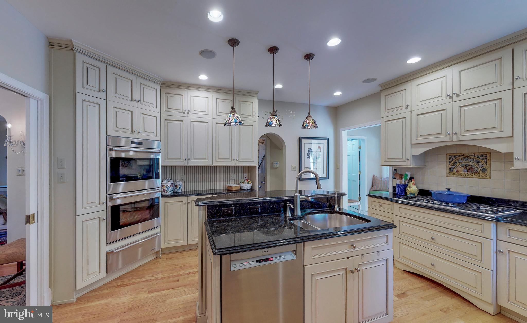7818 Overbrook Road Baltimore, MD 21204 - Photo 13 of 58 Gallery Image 13