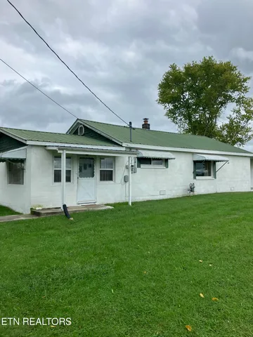 $249,900 | 1845 Deer Lodge Highway East, Deer Lodge, TN 37726