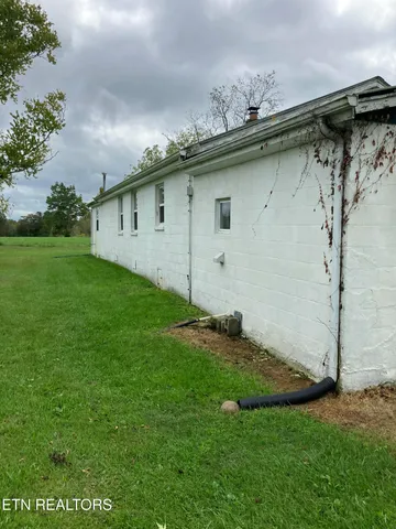 $249,900 | 1845 Deer Lodge Highway East, Deer Lodge, TN 37726