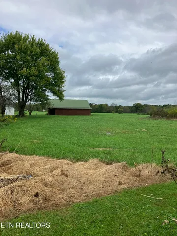 $249,900 | 1845 Deer Lodge Highway East, Deer Lodge, TN 37726