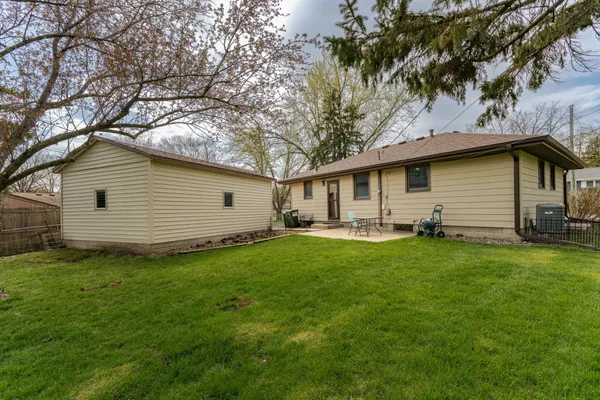 $300,000 | 2724 12th Avenue Northwest, Rochester, MN 55901