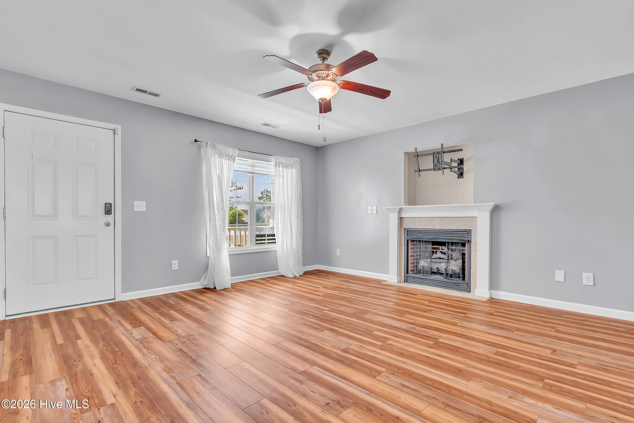 477 Sand Ridge Road Hubert, NC 28539 - Photo 11 of 39 Gallery Image 11