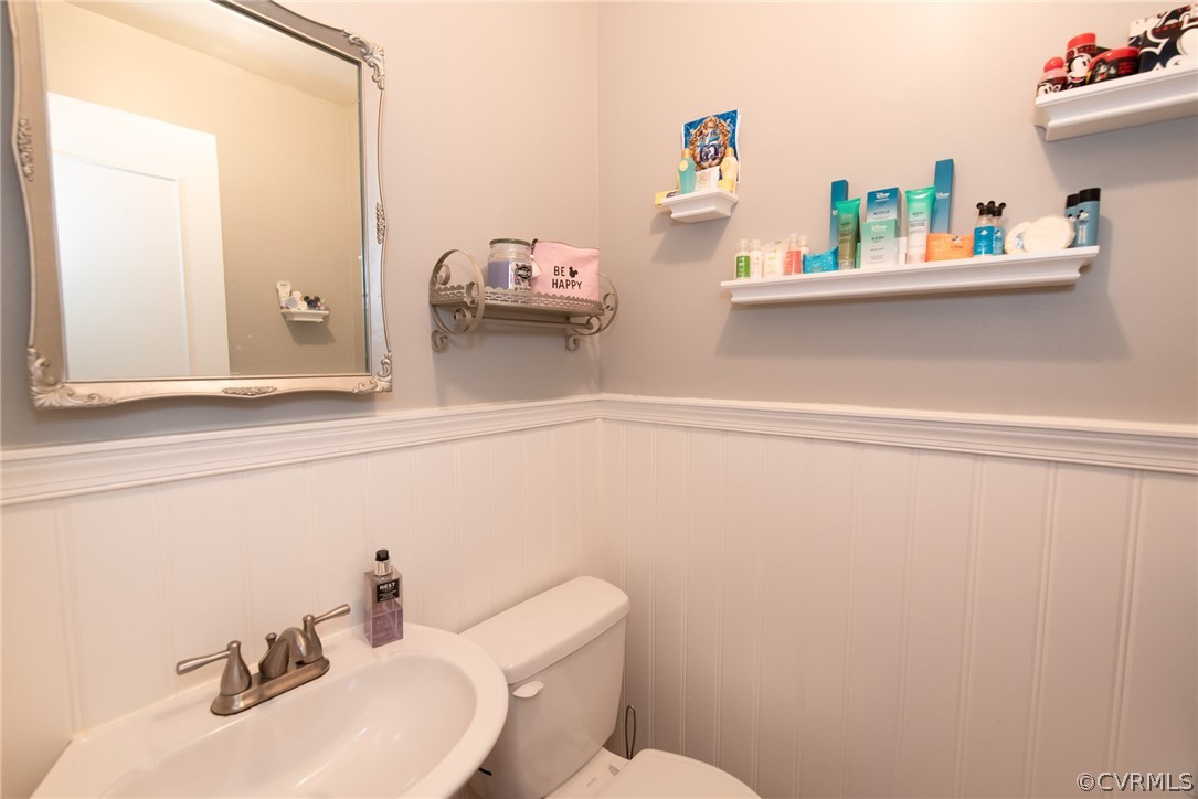 8501 Fredonia Road Richmond, VA 23227 - Photo 18 of 38 Gallery Image 18