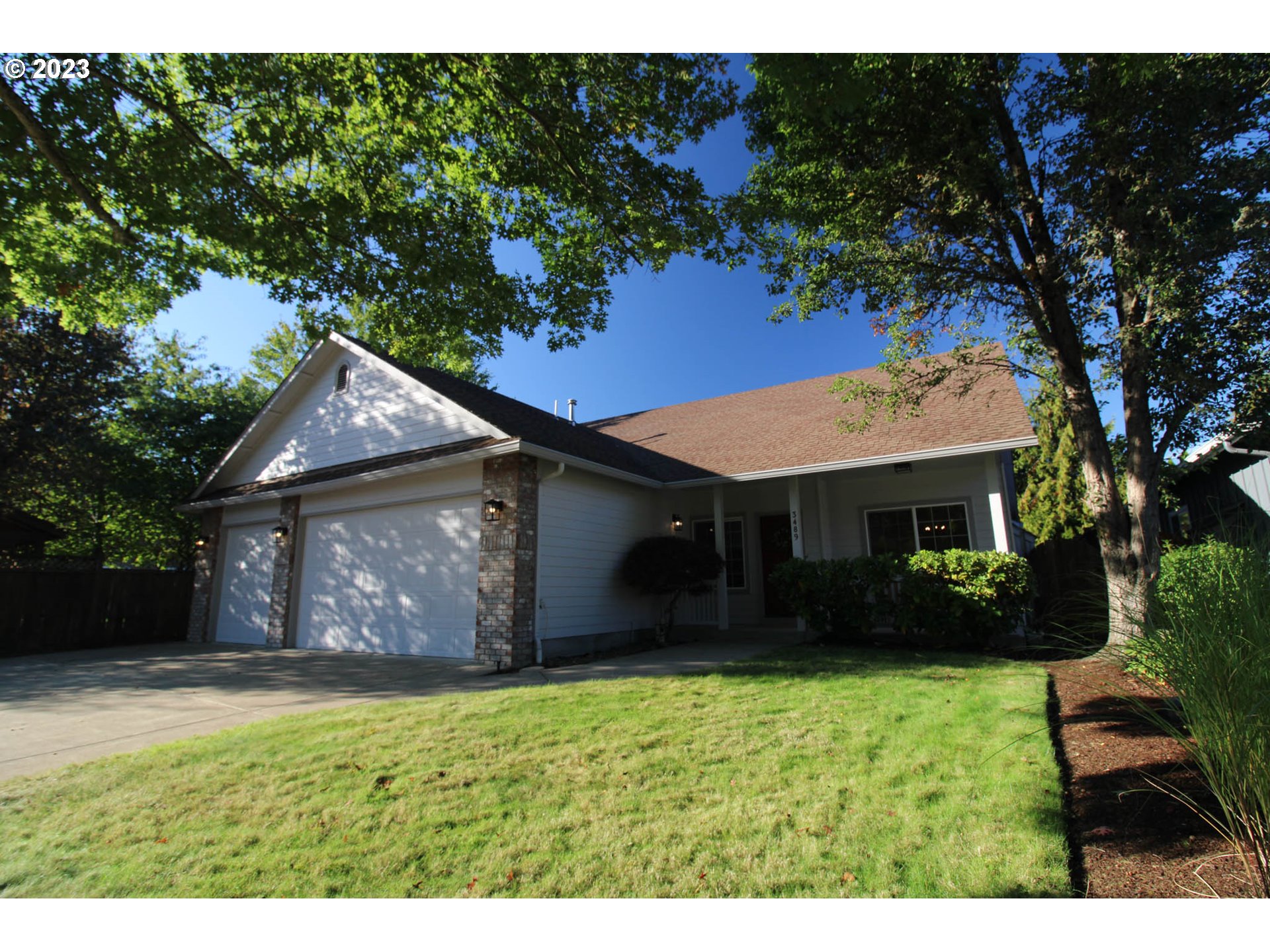 3489 Quail Ridge Lane Eugene, OR 97404 - Photo 1 of 37 Gallery Image 1