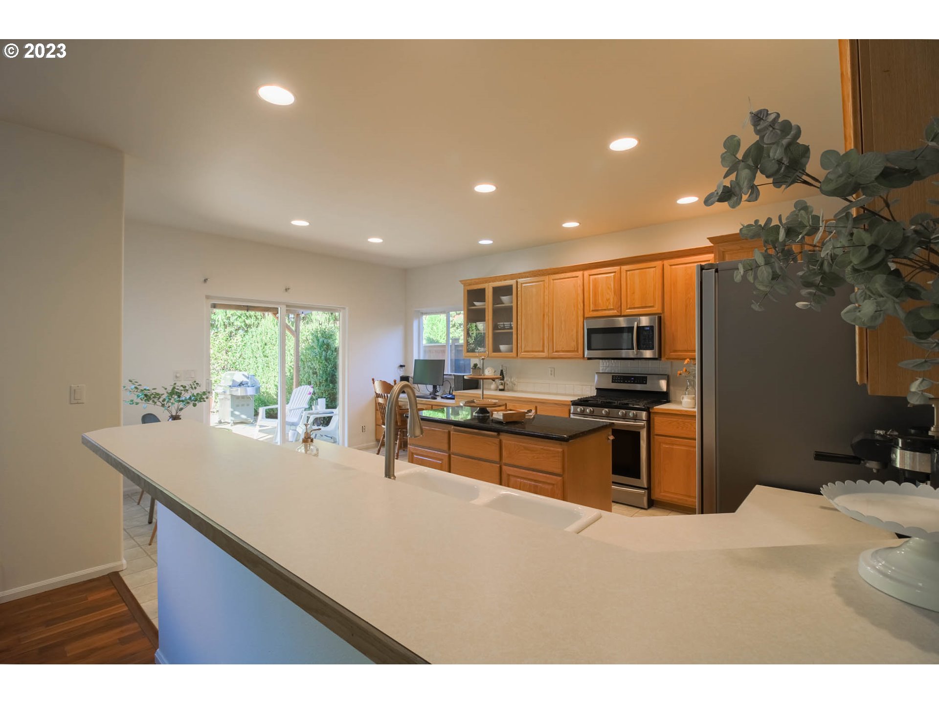3489 Quail Ridge Lane Eugene, OR 97404 - Photo 10 of 37 Gallery Image 10