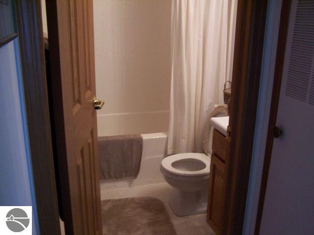 5401 Norton Road Grawn, MI 49637 - Photo 22 of 25 1724439-21.JPG