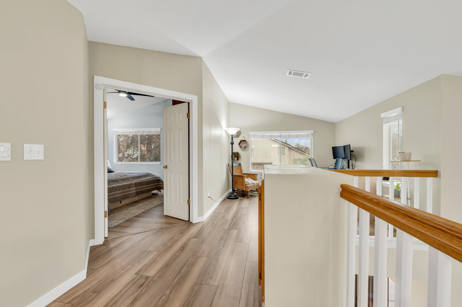 8194 Primoak Way Elk Grove, CA 95758 - Photo 25 of 44