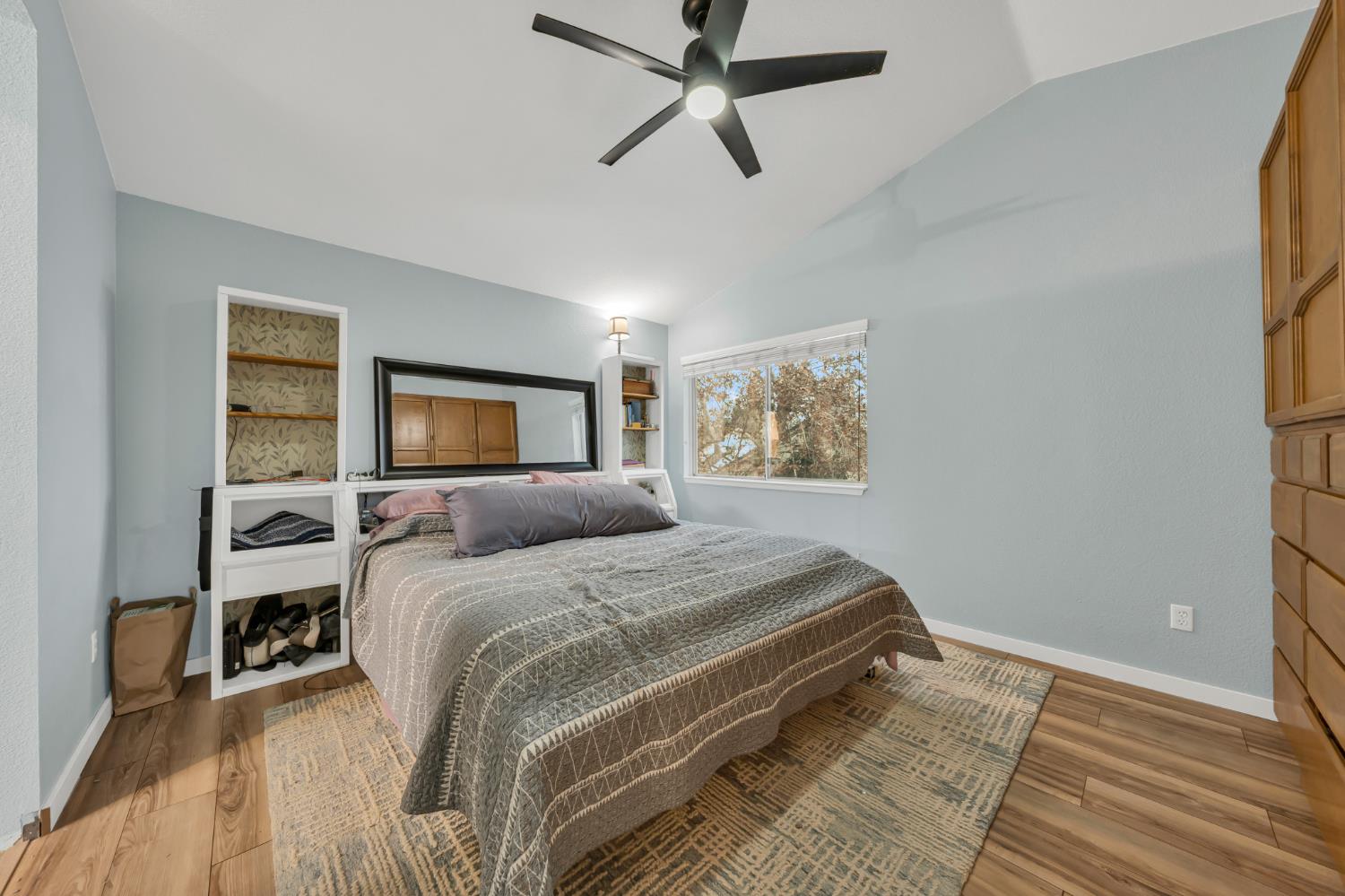 8194 Primoak Way Elk Grove, CA 95758 - Photo 28 of 44