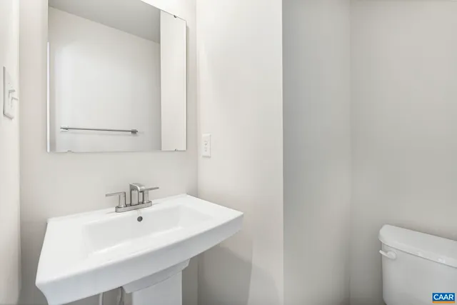 $2,450 | 39 Iron Horse Lane, Unit V, Fishersville, VA 22939