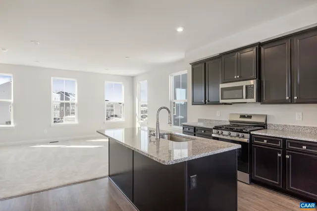 $2,450 | 39 Iron Horse Lane, Unit V, Fishersville, VA 22939