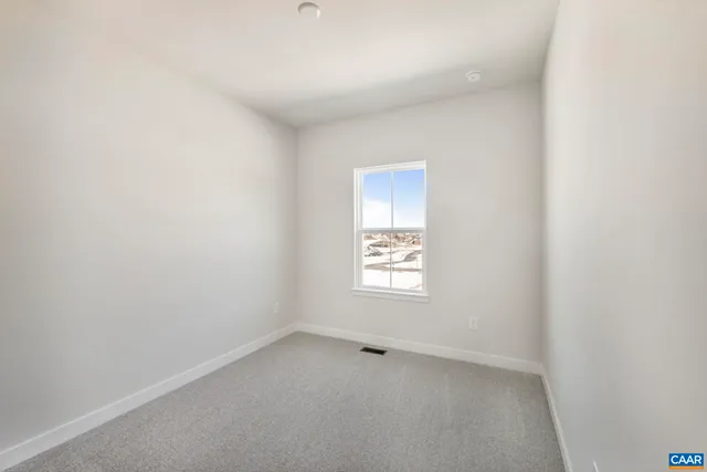 $2,450 | 39 Iron Horse Lane, Unit V, Fishersville, VA 22939