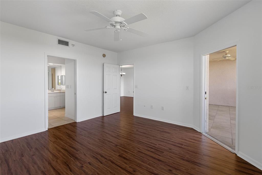 6575 99th Way North, Unit 22205 St. Petersburg, FL 33708 - Photo 20 of 69