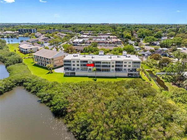 $299,900 | 6575 99th Way North, Unit 22205, St. Petersburg, FL 33708