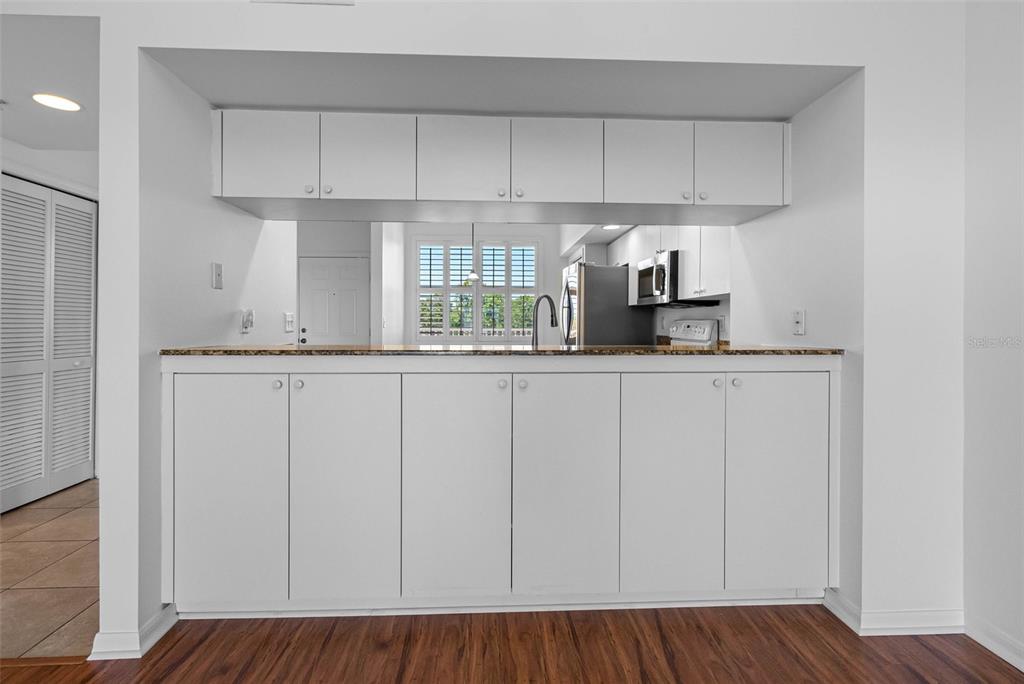 6575 99th Way North, Unit 22205 St. Petersburg, FL 33708 - Photo 10 of 69