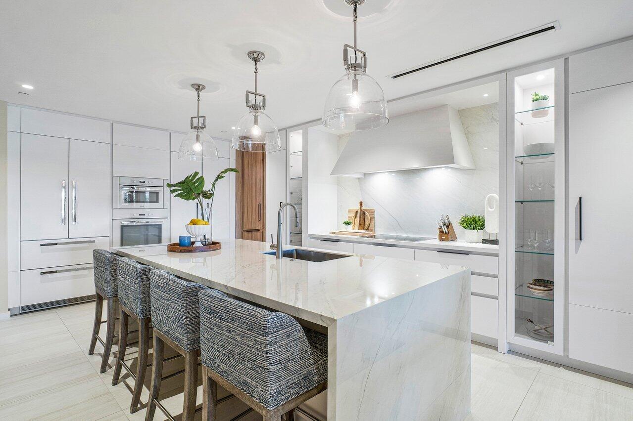 200 Southeast Mizner Boulevard, Unit 405 Boca Raton, FL 33432 - Photo 6 of 81 002-200SoutheastMiznerBoulevard-BocaRato