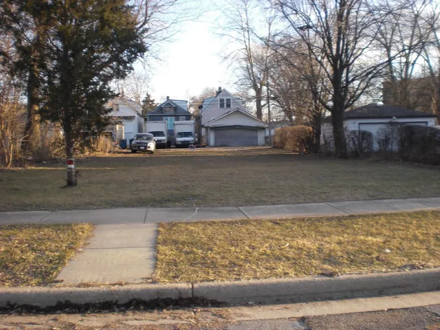 $27,500 | 1016 Ames Street, Hammond, IN 46320