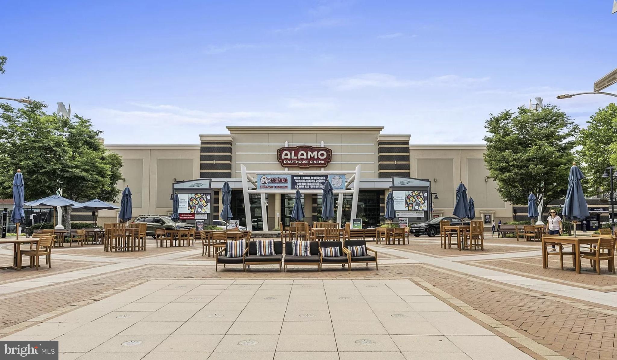 20649 Duxbury Terrace Ashburn, VA 20147 - Photo 40 of 41 a view of outdoor space with seating area and trees around