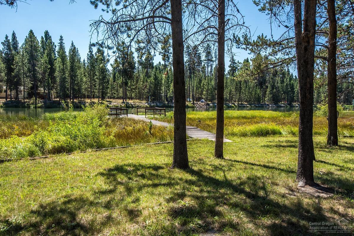 17109 Upland Road Bend, OR 97707 - Photo 8 of 25 Additional Photo