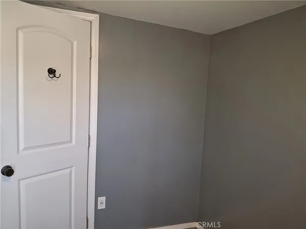 $32,000 | 4503 Clara Street, Cudahy, CA 90201