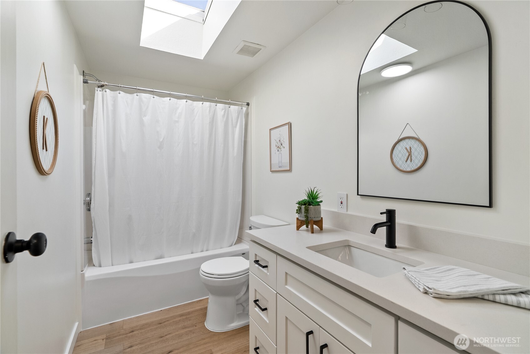 10223 Glenwood Road Southwest Port Orchard, WA 98367 - Photo 22 of 40