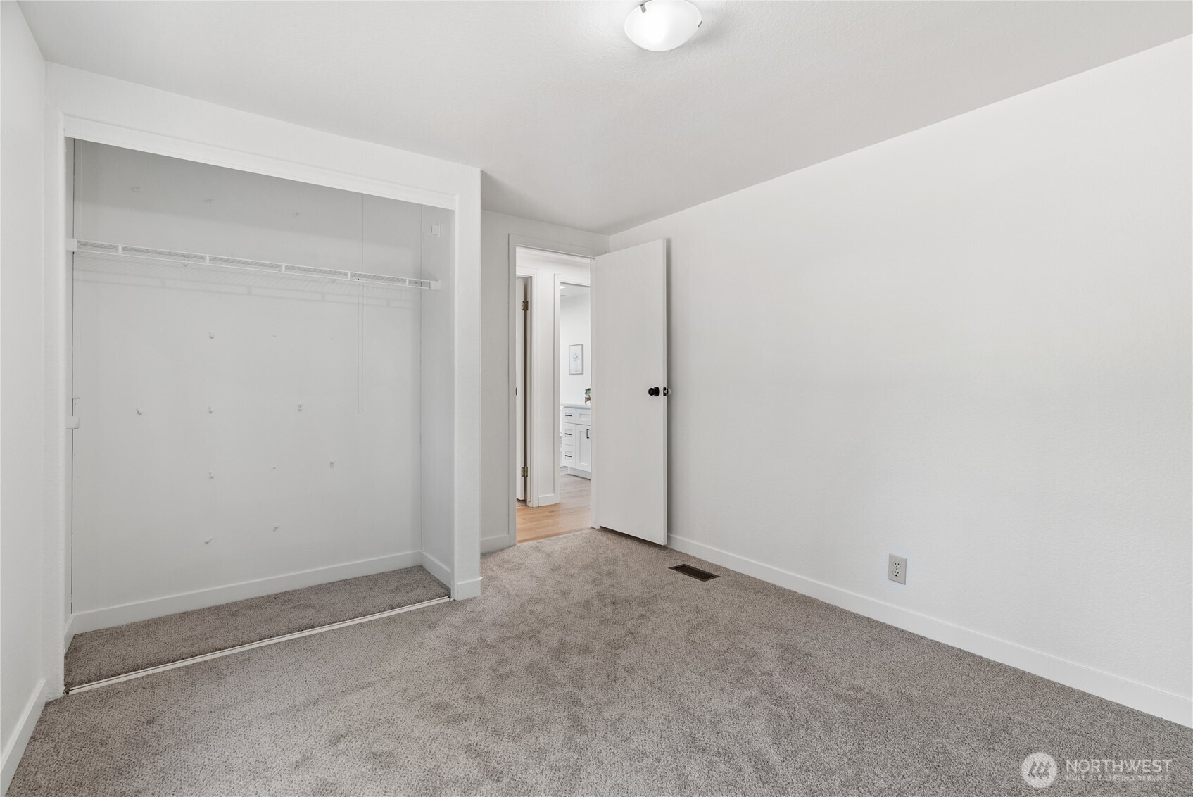 10223 Glenwood Road Southwest Port Orchard, WA 98367 - Photo 32 of 40