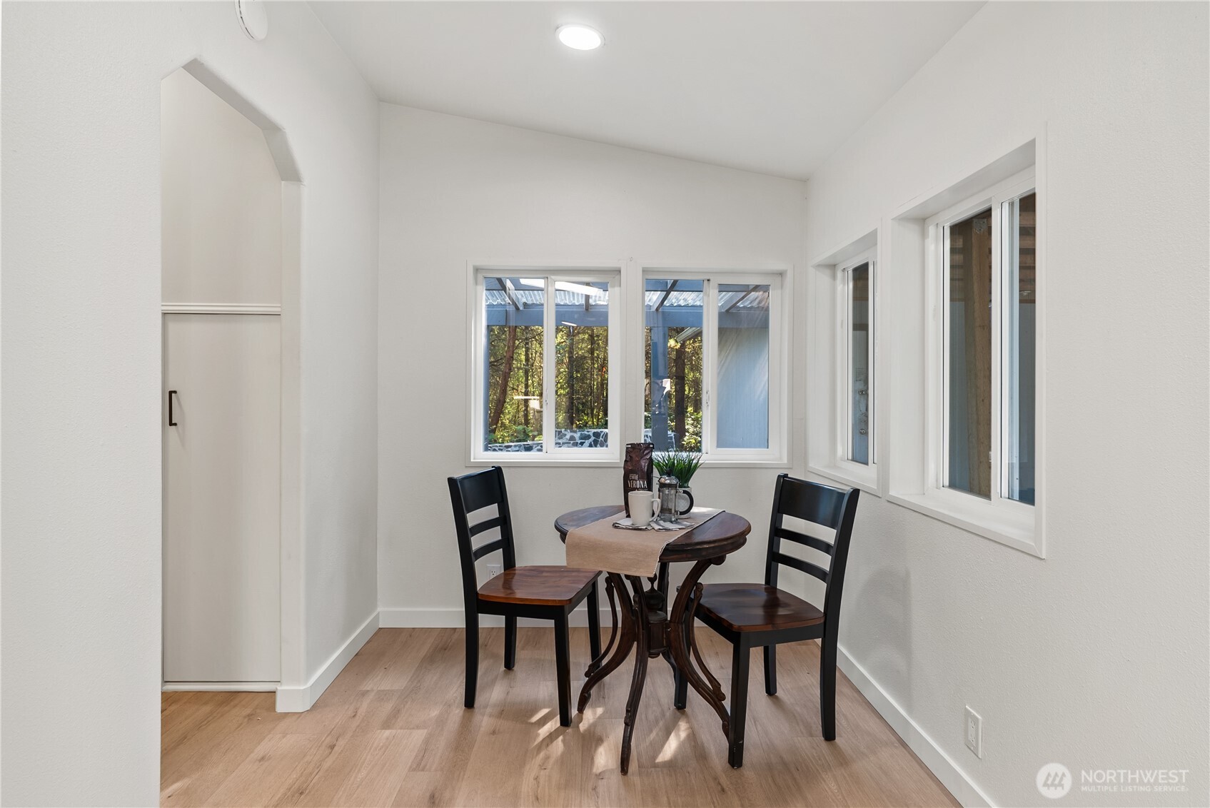 10223 Glenwood Road Southwest Port Orchard, WA 98367 - Photo 9 of 40