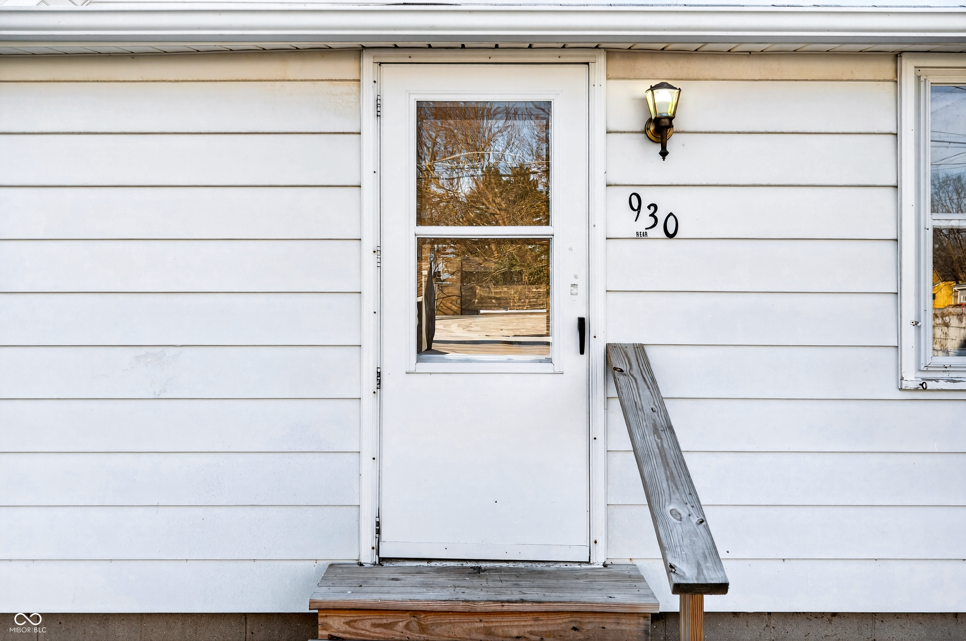 930 7th Street Columbus, IN 47201 - Photo 16 of 39